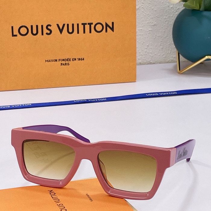 Louis Vuitton Sunglasses Top Quality LVS00220